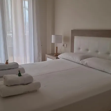 Апартаменты Oasis 1a Playa Arenal *