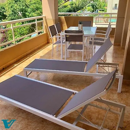 Апартаменти Oasis 1a Playa Arenal